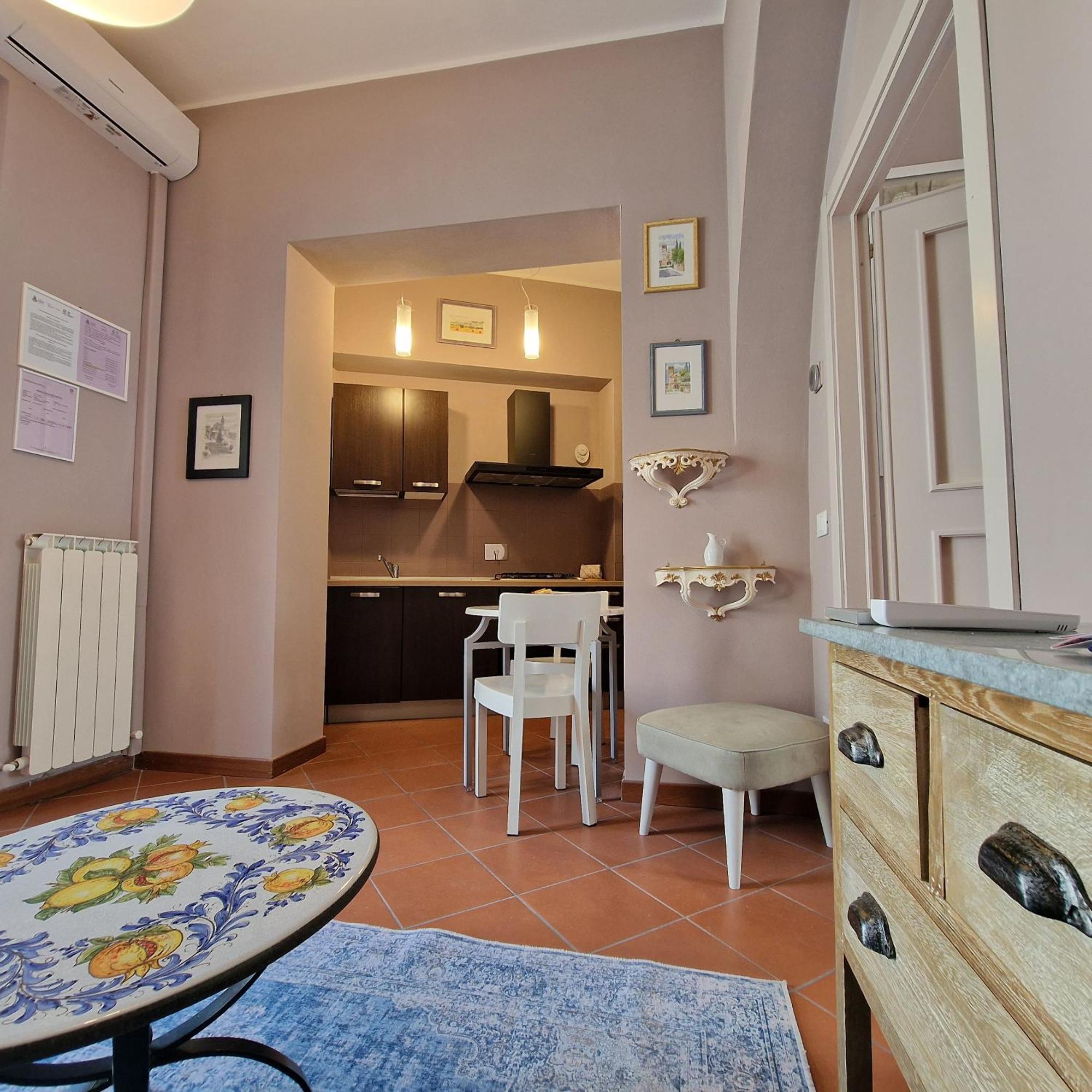 Il Cortile Di San Rufino Apartment Assisi Luaran gambar