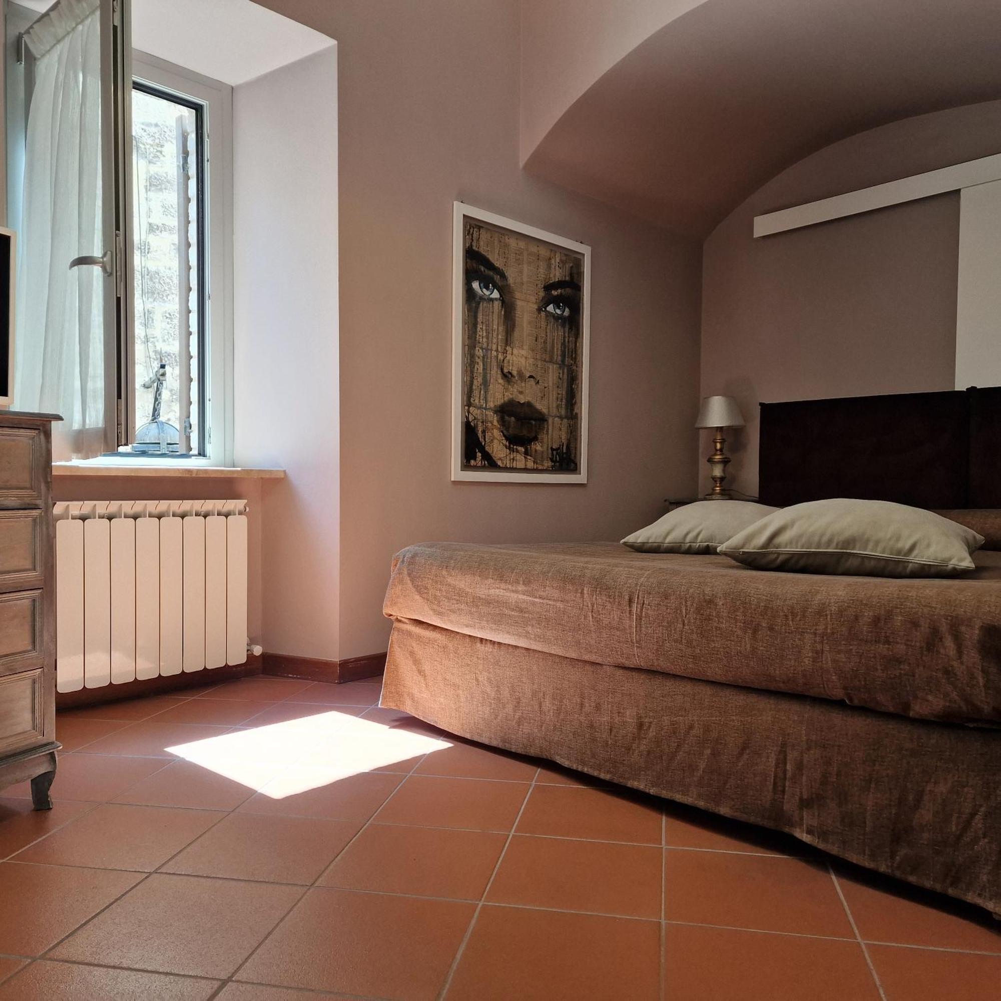Il Cortile Di San Rufino Apartment Assisi Luaran gambar