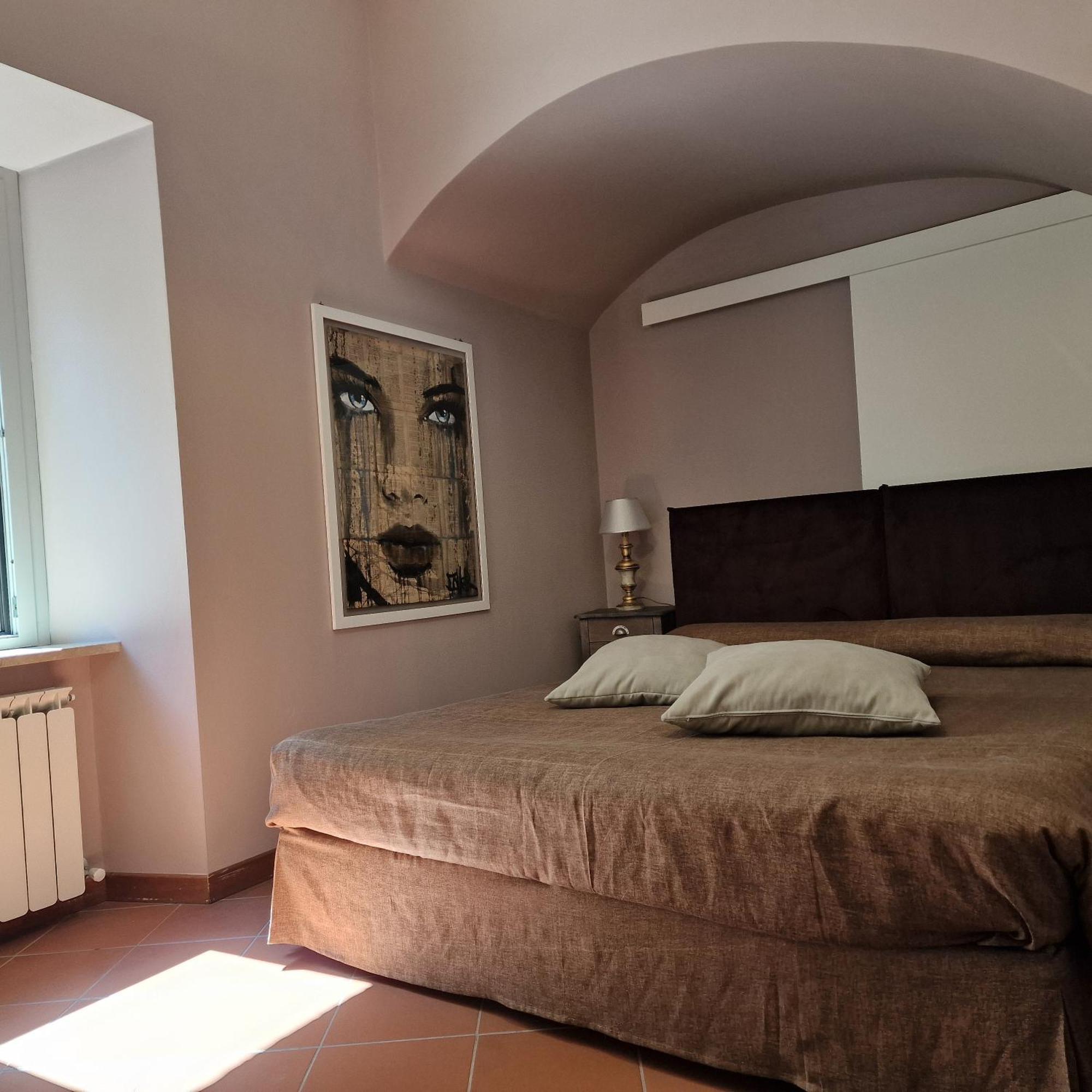 Il Cortile Di San Rufino Apartment Assisi Luaran gambar